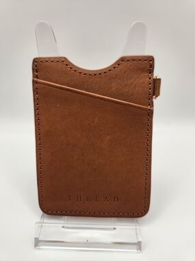 THREAD Brown Leather Card Sleeve